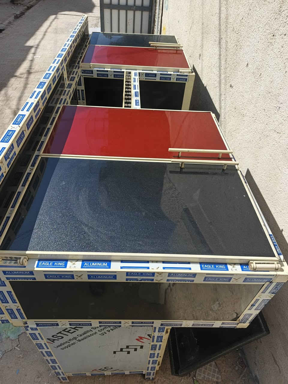 كاونتر مترين ونص نضيف كلش تسگام تركي للبيع وذا اكو مراوس بأزغر منه ابو الطباخ اراوس *********** اتصال او واتساب مكاني حي الإمام علي ع اسواق برتقاله السعر يمكم ماعرف
