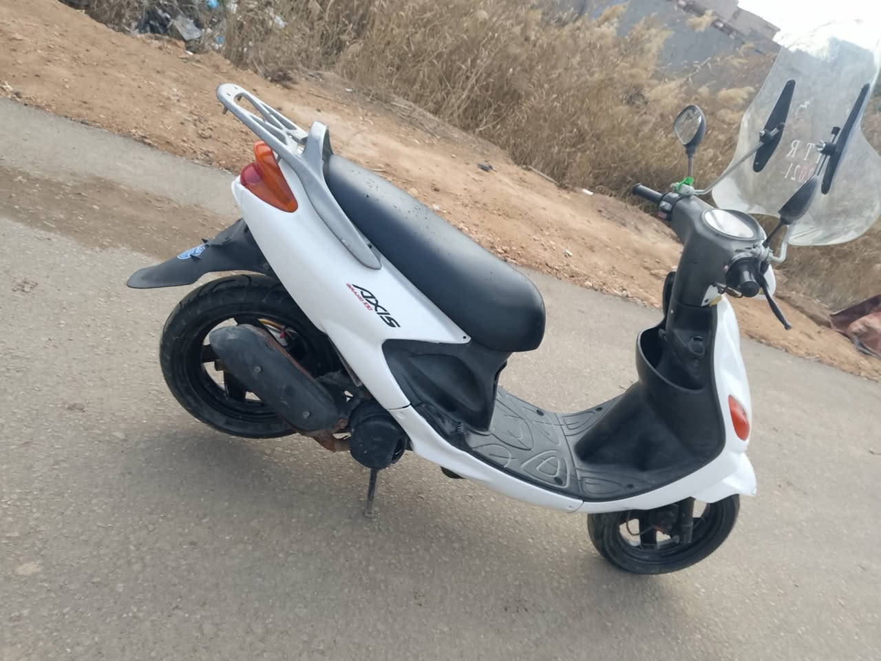 دراجه اكزز فحل ياباني بلادية بوضع حاوية كلها بلاديه السعر 475الف وبيها مجال لشراي  برقم ***********او مراسلة الصفحه مكاني بابل
