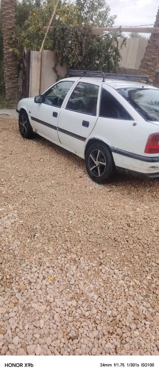 اوبل فكتره حجم ١٨ سياره رقم كربله بسمي مكان سياره بابل سياره كير مكينه حداديه خير من الله سعر 32 وبيه مجال ***********
