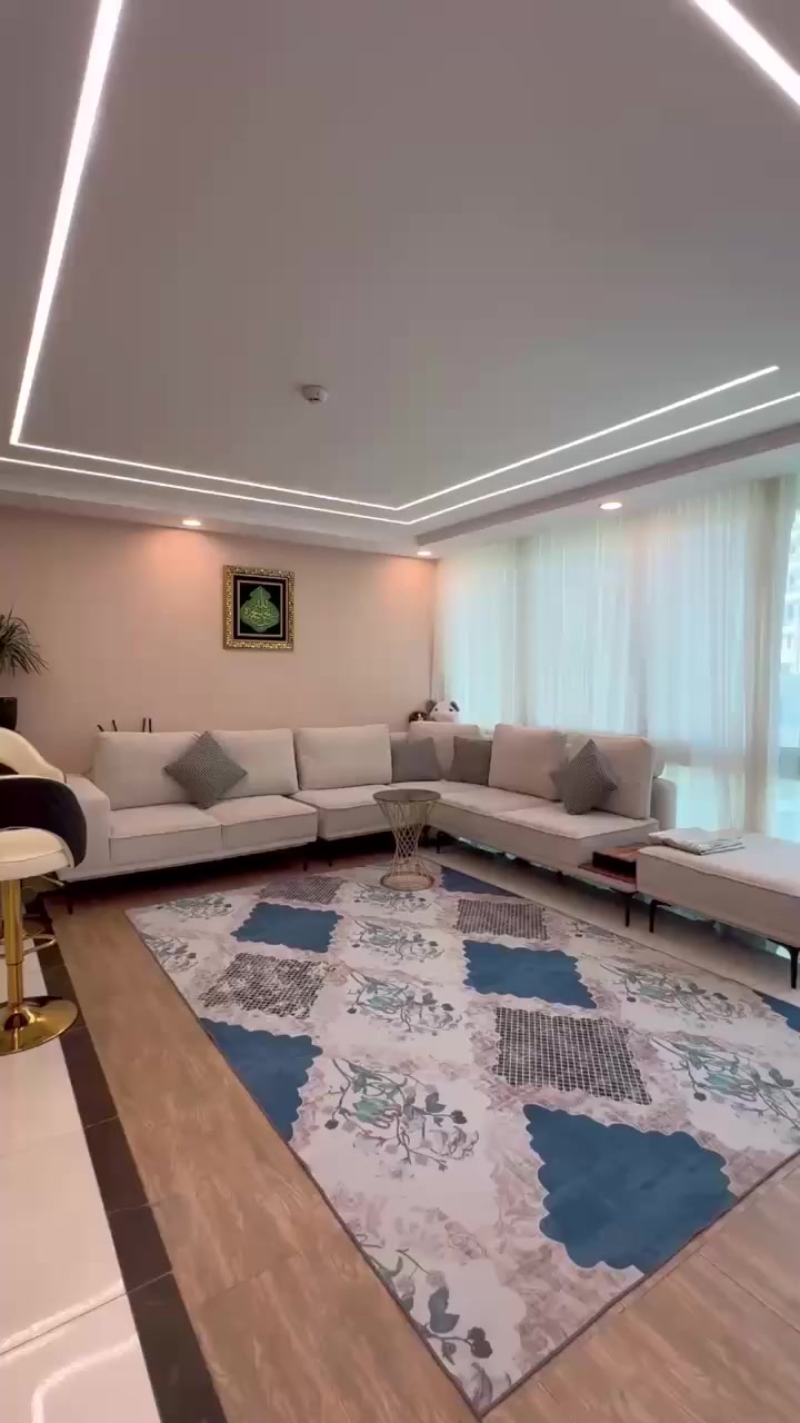 شقة vip مؤثثة  للبيع
في مجمع لايف تاورز 

مميزات الشقة

-مساحة 93م

  -غرفتين نوم

-صاله

-مطبخ. 

-صحيات

-طابق 5

للاستفسار اكثر اتصل على الرقم ***********
