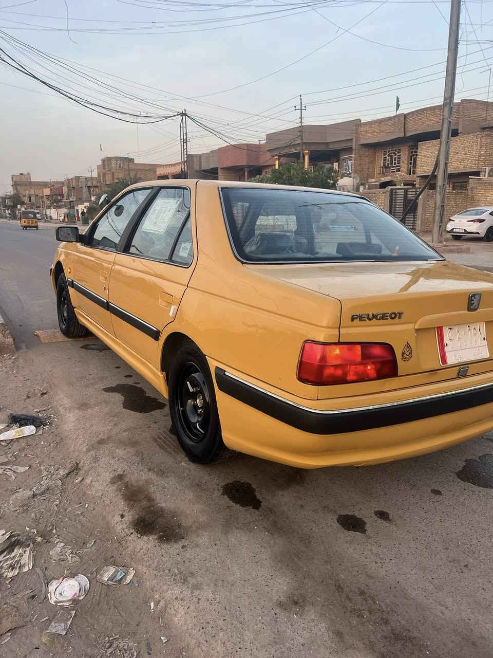 سلام عليكم بارص موديل ٢٠١٥ سياره مكفوله ماعده لبنيد بدل جاهزه من كل شي مصفره هيه وغرامات عارضه ٤٧ وبيه مجال عنوان شماعيه رقم ***********
