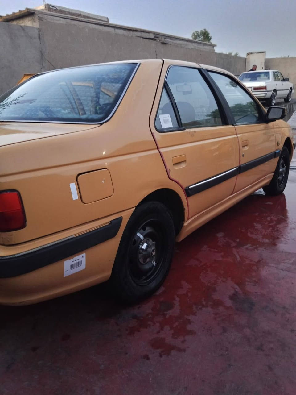 بيجو بارص 2015
(رقم نكليزي  مكانهه بغداد حي النصر)
تحويل مباشر باسمي تاخذهه تسوي مروري غيرهه لاتخابر ولاتجي 
سياره نضيفه شوفت عينيك
بيهه جراد لولاسق فبلون صراحه ماعرف بلتنته ولجنطه من فوك بس
كشنات جلد تايرات نضيفه تبريد وي السويج
مابيهه حماوه 
بيهه باب السايق معمر ضربه خفيفه
وباب وره الصدر بي طعجه ممعدله
كير محرك نضيف جدأ 
البنيد بي لاسق فابلون  بس
         السعر (35)مجال قليل لشراي وجناي
للتواصل ‏‪***********‬‏
لرقم لثاني‏‪***********‬‏
