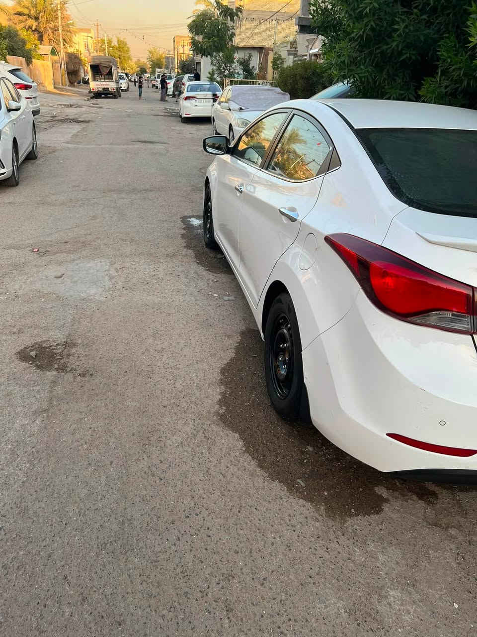 السلام عليكم النترا موديل ٢٠١٦ خليجية رقم بغداد باسمي صبغ بنيد فقط بدون ضربة وبارد قليل محرك ١٨٠٠ تبريد شغال تخم تاير جديد حساس خلفي مع تبريد خلفي مكان بغداد حي اور *********** السعر ١١٥ ورقة
