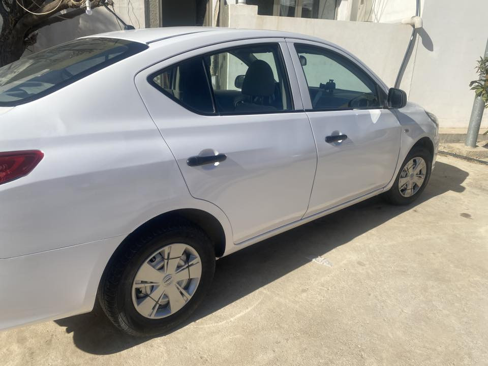 نیسان سەنی لاکشمیبا ٢٠١٩
6 پارچەی ھەیە پێش و پشت کەپس

مەکینە و گێر بەشەرت 

نرخ $ ٨٧ وەرەقە مەجالێکی کەم 

رەقەم مۆبایل:  ***********
