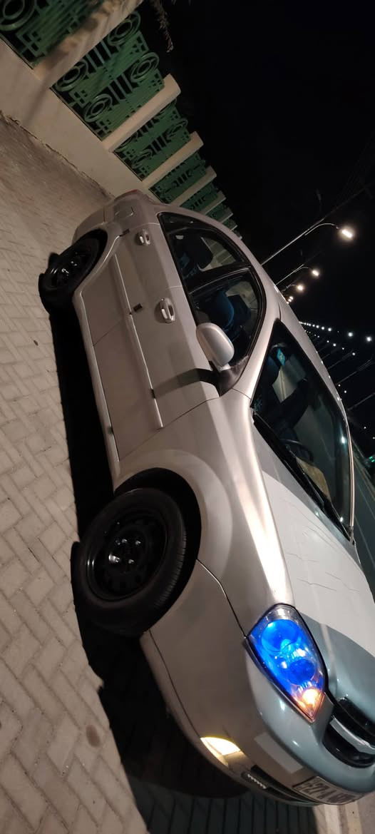 اوبترا فورنزا مكينه وكير كورلا 5 براغي حاويه تبريد ثلج كهربائيات جاهزه  مصبوغه رقم دولي بسمي سنويه 28 سياره جاهزه بلبصره سعر 60وبيهه مجال 
*********** 

مكلف بلنشر هذا رقم راعيها "
