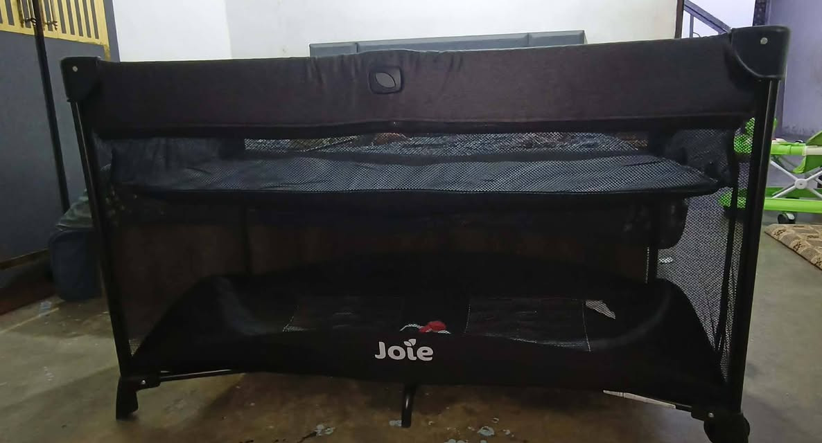 سرير اطفال متنقل ماركة joei ايطالي جديد مستعمل ايام بس السعر 170 بي مجال بسيط العنوان كركوك


**إذا كنت صاحب هذا الإعلان وتريد حذفه لأي سبب، رجاءا أرسل رسالة إلى الدعم الفني**