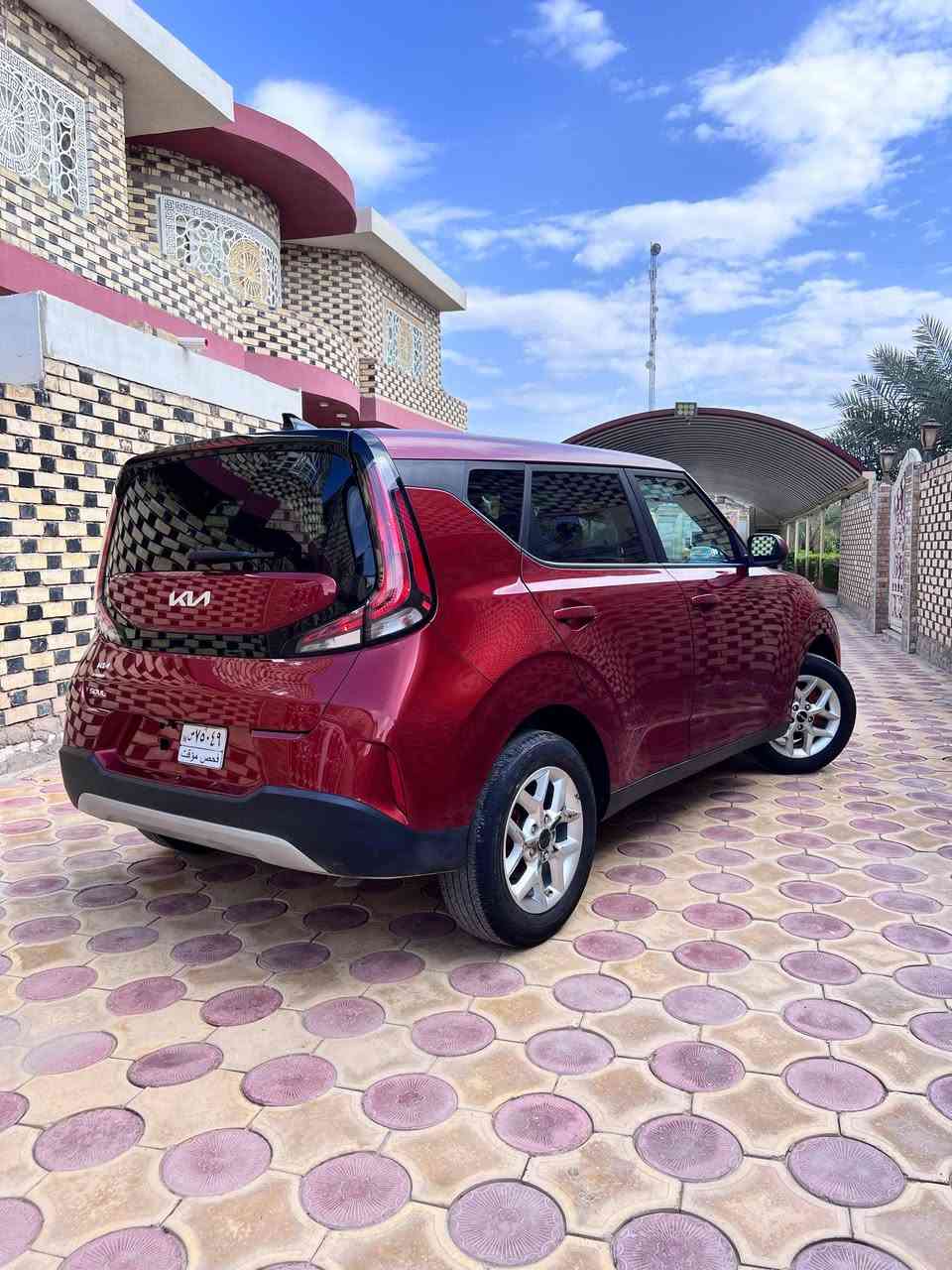 سلام عليكم
كيا صول 2024
اللون مشمشي مميز بجم كبس
وارد أمريكي حادثهة ابواب ثنين وجملغات أمامي وخلفي
كما موضح بالصور
دخول جديد رقم فحص 
مكينة ٢٠٠٠ دوش

مواصفات LE 
رادار أمامي 
كشنات جلد احمر مطعم باسود
رادارات جانبيه مع نقاط عمياء
تحديد مسار 
مثبت سرعه 
تلفزون شاشه تحكم 
كيجات دجتل
ويل كب مع تخم تاير شركه
عداد المسافه 19 الف مشي امريكا
السعر 138
باقي التفاصيل
***********
