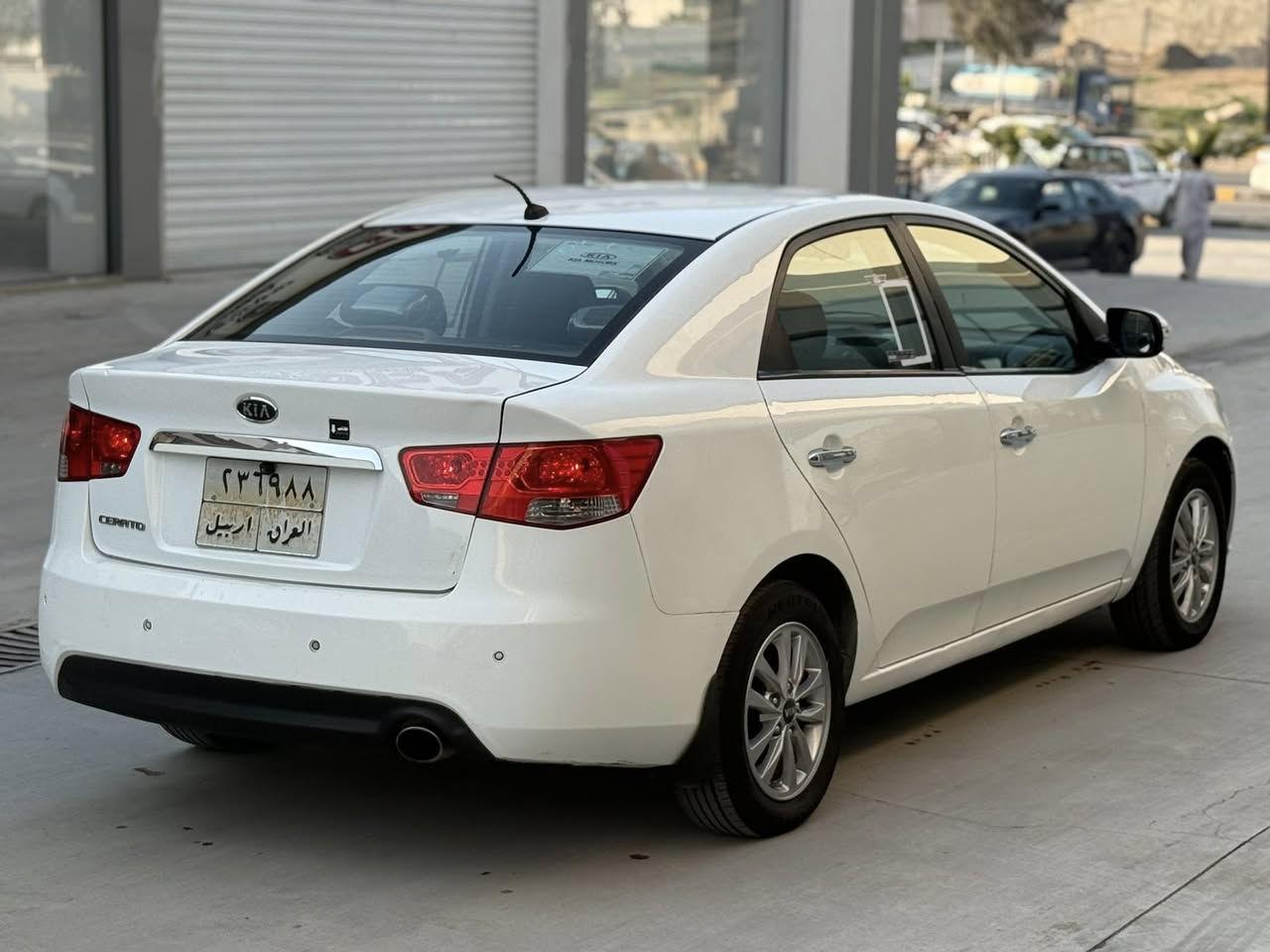 للبيع ب81
سيراتو 2012رقم اربيل شرط التحويل حجم مكينة 16 دوش بشرط سيارة مواصفاتهة تحكمات ستيرن مري شفط شاشة كاميرة كير توماتيك ويل كب سيارة جاهزة بيها صبغ جاملغات الخلفية وباب ونص البوندالسعر 81وببها  مجال مكان السيارة موصل

‭0775 588 8198‬

‭0750 848 8452‬
