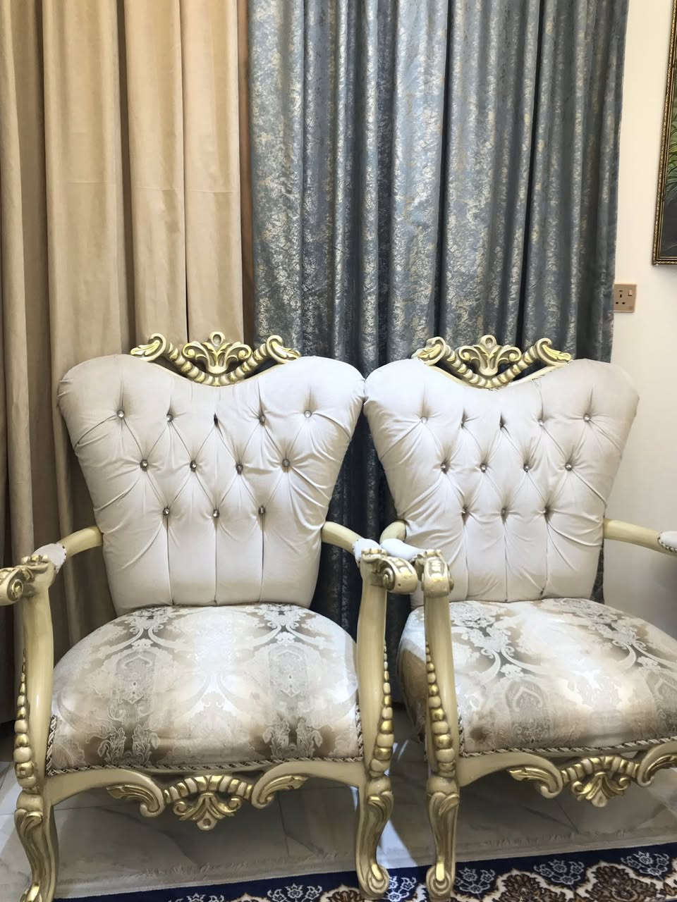 السلام عليكم تخم ملكي جديد ونظيف العنوان بغداد للاستفسار الاتصال على الرقم *********** او المراسله دايركت السعر 700
