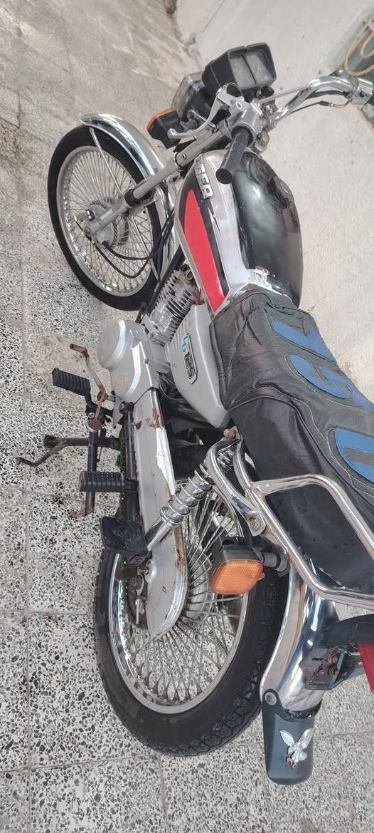 السلام عليكم للبيع  تايكر ١٩ بدون اوراق الدراجه حلوه وجاهزه ماعوزها برغي مكفوله محرك مفتوح بستم  وولفات فقط 
السعر ٢٩٠  بابل الحمزه الغربي  ***********
