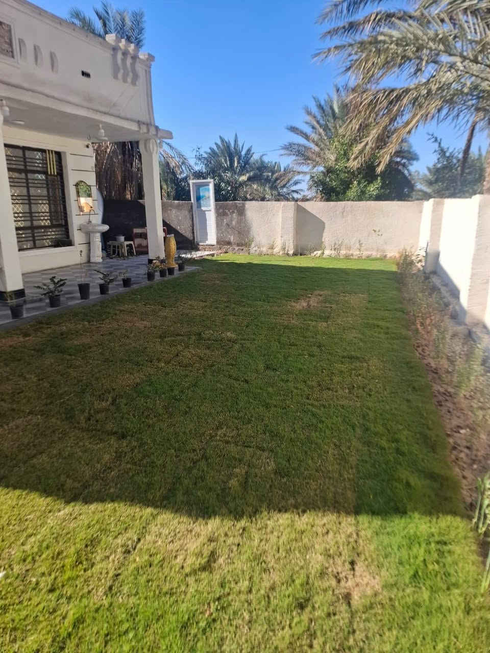 سلام عليكم ✨🚩
دار للبيع مساحه الدار 200 م✨🚩
تحتوي الدار على غرفتين نوم وصاله ومطبخ وصحيات خارجيه وداخليه واستقبال ✨🚩
مع سته 6دوانم طابو زراعي سند 25 ✨🚩
كل الخدمات متوفره ماء اساله وسقي وكهرباء خط مولد والمحوله من ضمن الكاع✨🚩
مع بستان نخل حمال ✨🌴🌴
العنوان طريق السده محاويل يبعد عن الشارع العام السايدين الجديد تقريبا 800متر وعن الشارع الفرعي 200متر موقع هادئ وحلو ✨🚩
باقي تفاصيل والسعر ✨🚩
اتصل ‏‪***********‬‏ وتدلل
