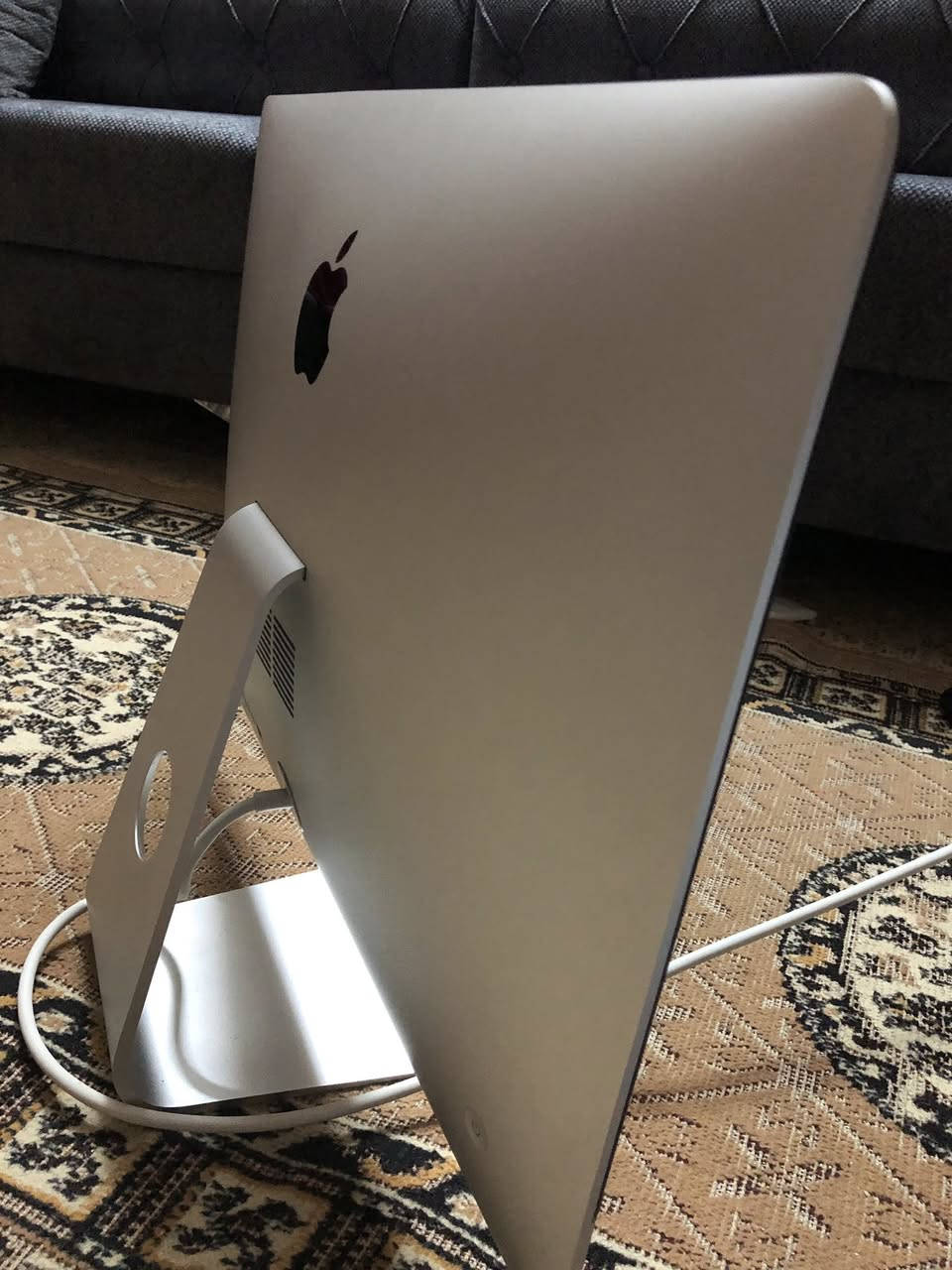 للبيع iMac 🖥️ نظافه ٩٠٪؜
ذاكره 1 تيرابايت
شاشه 21.5 بوصه
دقه الشاشه 1080/1920
معه 10 سماعات 🔊 ستوريوا 
وكاميرا أمامي بدقه 48 mp
وسماعات  مكالمه عدد إثنان 
وماوس وكيبورد الأصلي مالتها من شركه أبل
ومعالج 1.4ghz dual -core i5
وذاكره عشوائيا 8 غيغابايت 
الرسومات 5000 intel HD graphics
السعر((( ٥٢٠ الف))) رقمي واتساب فقط 
((***********))
مكاني المثنى -السماوه قضاء الرميثه
