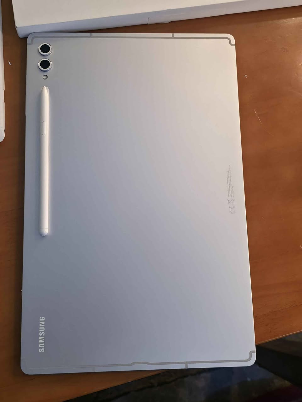 سامسونك S10 ultra 5g للبيع

نسخة السيم كارت sim+

ذاكرة 256
عشوائيه 12+12

كامل ملحقات باكيته+قلم+كيبل وكاله غير مستخدم

نظافة 100% (حتى النايلون بالاطار بعده)

بحاله الجديد

مكفول كفالة شاملة 

السعر مليون و200 

يوجد توصيل لجميع محافظات العراق 
للحجز راسل الصفحة
 واتساب ***********
لمتابعة الاجهزه المتوفرة تابع الصفحه https://t.me/mohamd_phone بغداد, العراق
