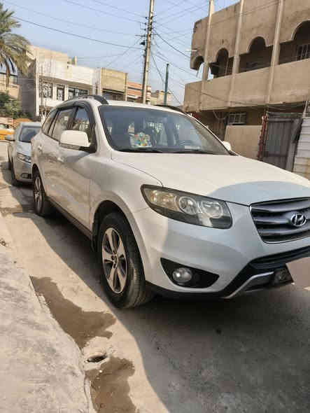 سلام عليكم سنتافيه 2012 سياره نضيفه رقم اربيل راعيهه يريد تحويل سياره مكينه 2400 اربعه سلهندر كير مكينه مكفول تبريد ثلج تخم تايرات جديد منضومه راديترات جديده سياره جاهزه عله حسب الصول
سونار مالهه موجود داخل صور العنوان الشعب قرب المحكمه 
مكلف بل نشر رقم راعيهه ‏‪***********‬‏   رقم الاستفسار *********** سعر 145 وبيهه مجال
