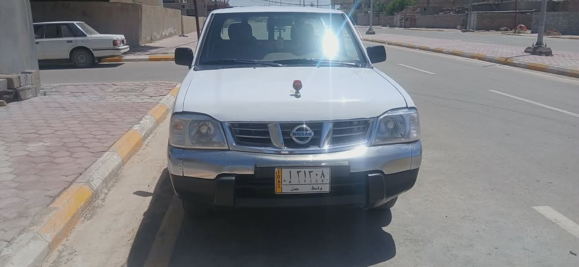 سلام عليكم
بيكم نيسان شبوط للبيع مديل ٢٠١٤
حزام صبغ ضربه بجم خفيفه
مكينه بيهه خيط بخار كير اكسل حداديه مكفول 
تخم تاير جديد 
رقم واسط مداور ثاني يوم 
السعر ١٠٠ وبيهه مجال 
واسط الكوت الدجيلي 
***********
