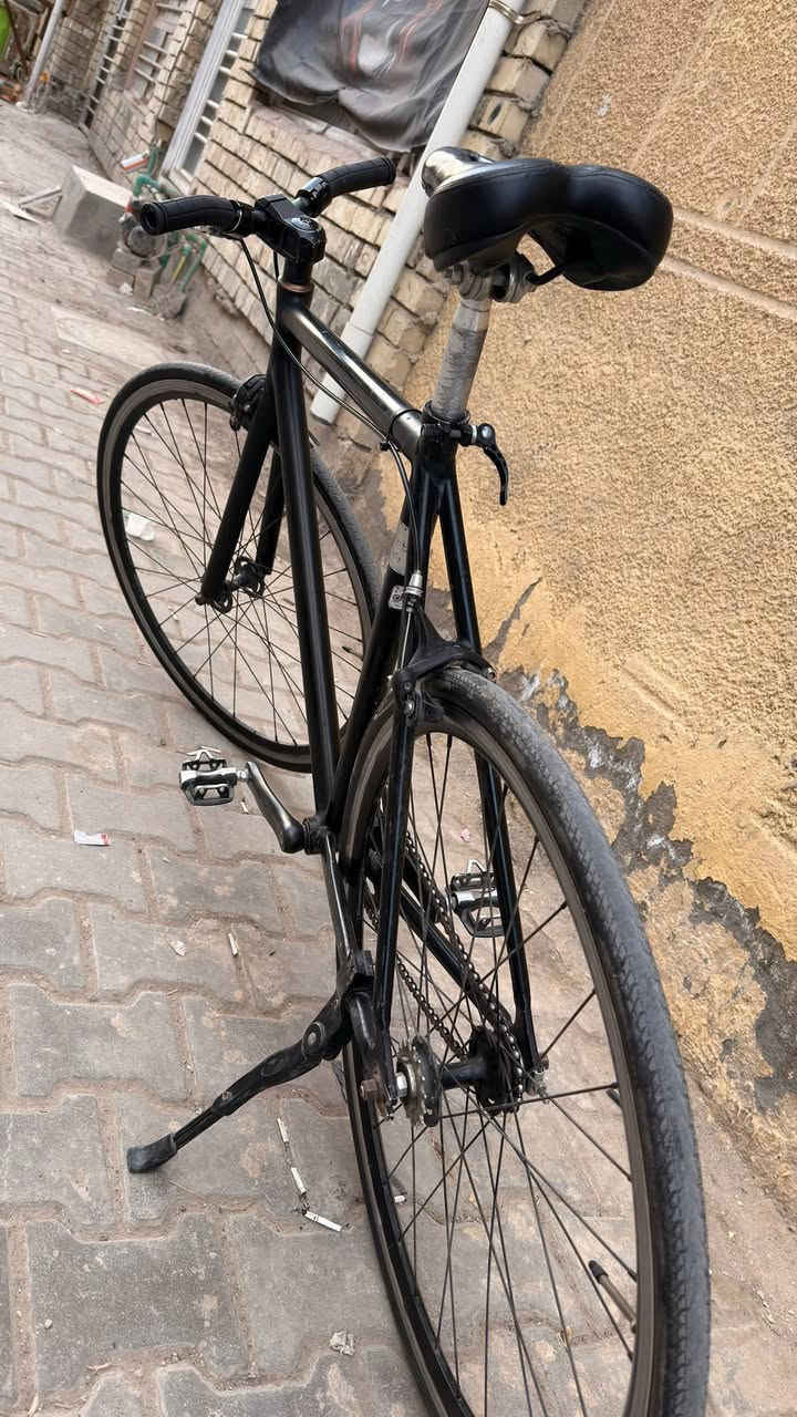 سلام عليكم   باسكل فكست افافون نضيف مابي اي عطل للبيع بغداد الحريه
السعر 125وبي مجال ) الرقم ***********
