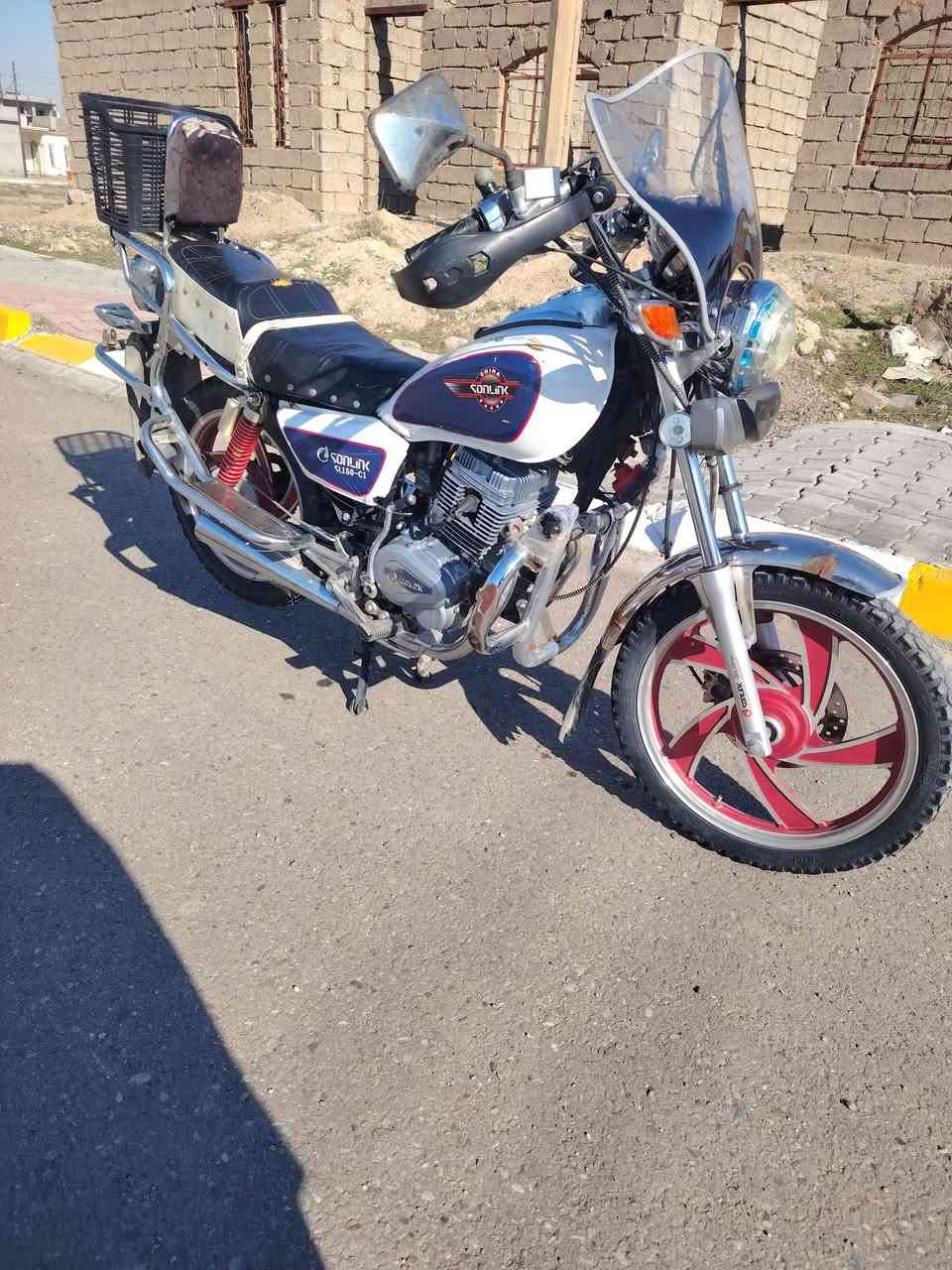 السلام عليكم #مكلف بلنشر موطور جني موديل 2021نضافه فول كلو شرط بس اتحط دهن بانزين
الاستفسار اتصل ***********
#السعر 750
