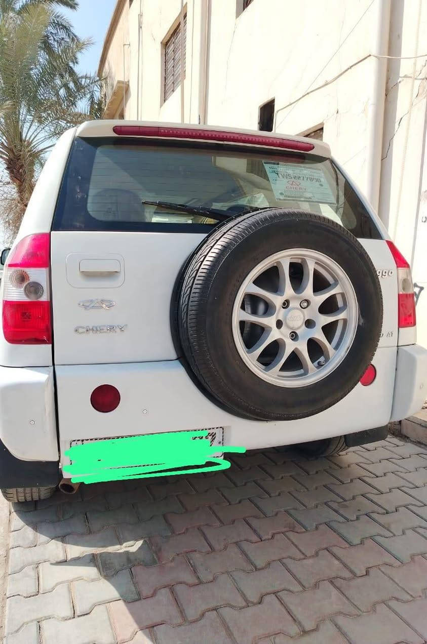 سلام عليكم
 للبيع تيكو موديل 2012
سياره بدون صبغ ولا حادث
مكينه كير صدر تبريد ثلج سياره حلوه جاهزه كهربائيات كلها شغاله گير ميكانيكي رقم بغداد انكليزي
مكاني بغداد / الاعظميه
السعر 63 وبيها مجال للطيبين
رقم ***********
