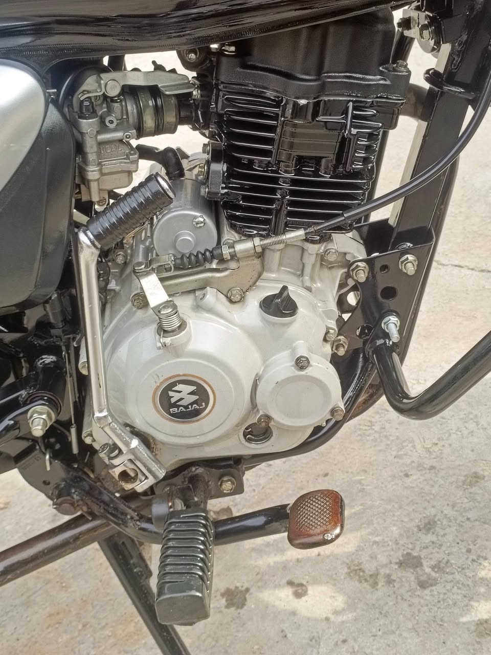 السلام عليكم
متاح بوكسر موديل 23 اوراق كامله 7كمرك مدفوع  دراجه خير من الله كلشي ما ناقصها تنكر سويج وتطلع ربع ماتصرف عليها سعرها 1300وبيها مجال للطيبين مكاني بغداد منطقه حسينية معامل ***********
