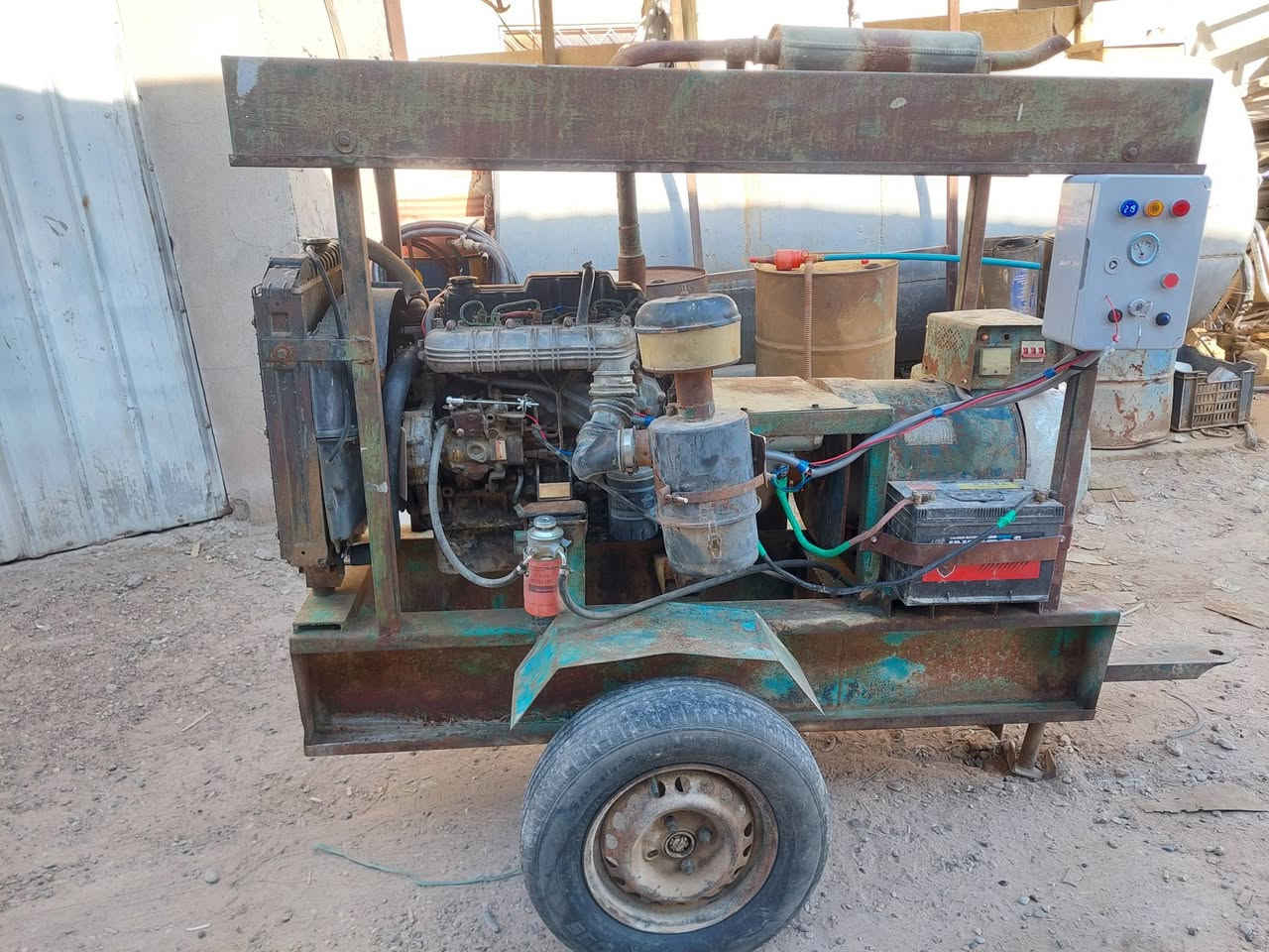 السلام عليكم
للبيع 

مولد كيا 30 كيفي ثري فيز 

جاهز شغال بدون تبخير 

سعر 13 ورقة ونص وبي مجال 
مكاني ديالى بعقوبة 
للاستفسار / ***********
