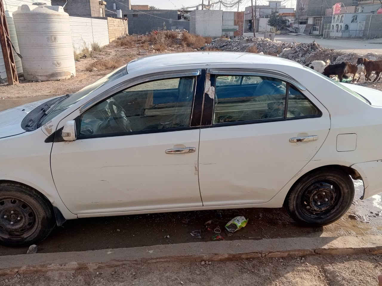 Mk موديل 12 سياره بيه نواقص محرك بي تنقيص رقم انكليزي بسمي سعر30ورقه .***********
