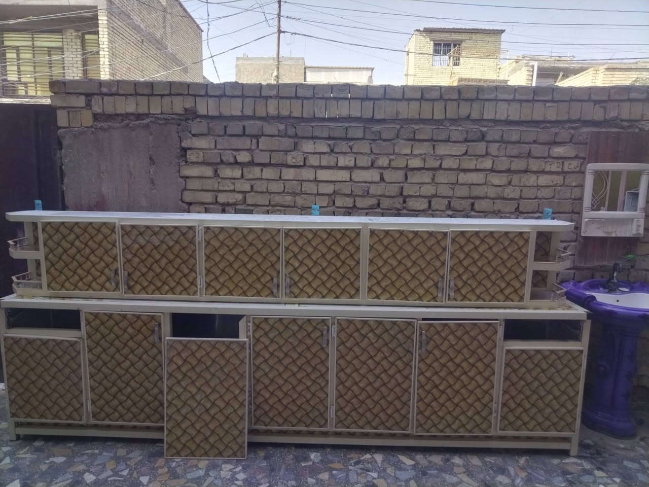 للبيع كاونتر ٤ مترات العنوان بغداد البلديات حي التراث رقمي ***********
