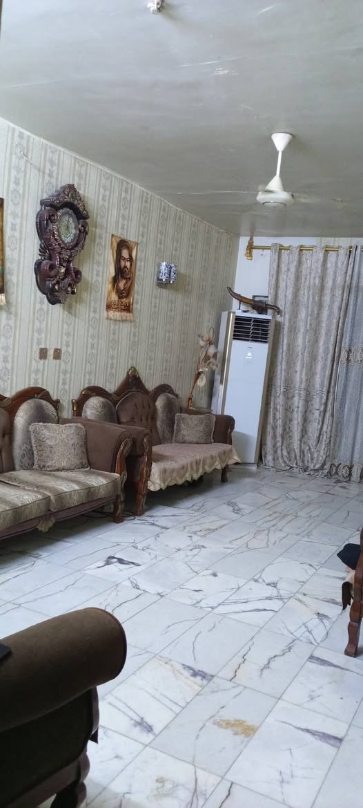 بيت للبيع زراعي استقبال وصاله ومطبخ وحمام وتواليت خدمات كامله تبليط ومجاري ومي اساله  زعفرانيه الوليد وافق ادمن


**إذا كنت صاحب هذا الإعلان وتريد حذفه لأي سبب، رجاءا أرسل رسالة إلى الدعم الفني**