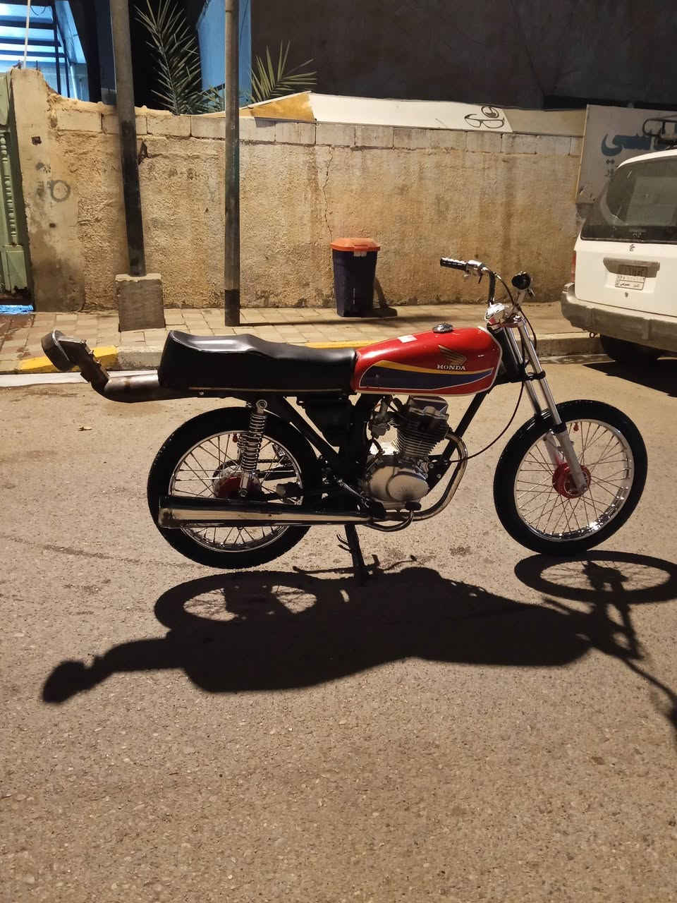 السلام عليكم للبيع نامه شلامجه 2024 ب450 قفل ***********
