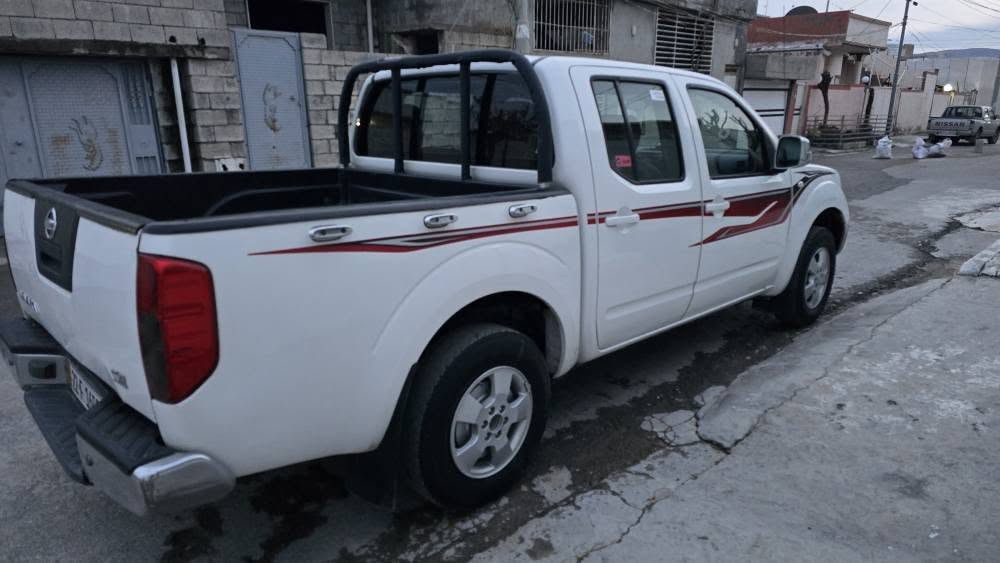 نیسان ناڤارە 2013 زۆرجوان گێڕومەکینەوتەقەوڕەقەی بەشەرت  مەکینەی کراوەتەوە بەشەرتی فیتەر سەنەوی تازەیە یەک دەرگای بۆیاغە دەرگای بۆدی نیوەی بۆیاغە لەسەرساغی  ناونیشان ڕانیە حاجیاوا ژم***********ئاسیا*********** رانية, السليمانية
