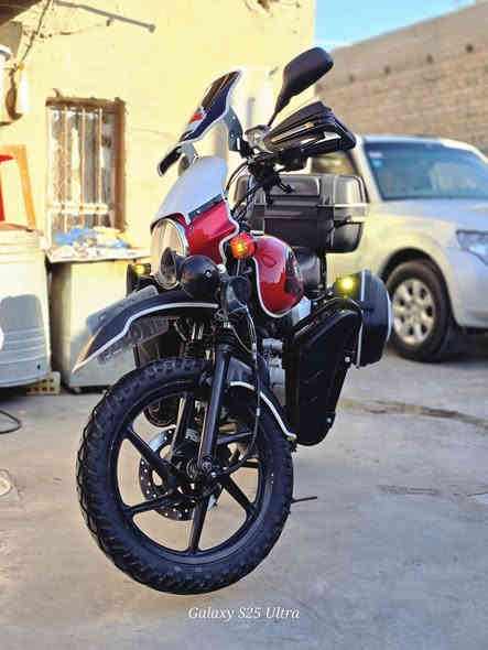 سلام عليكم. 
بوكسر.         21. 
مكينه.           مجفته شركه. 
منضومه.         زنون.   ب. 125. الف. 
جنط.             ب225. الف.    
منضومه.       مال دبل شاره لد كامله. 
بانزين.          محسن بس. 
دهن.             كل 10 ايام ابدل.  
نضافه.           شوف عينك.  
رقم.             بسمي.     
سنويه.     لحد.  2030. 
ولباقي.      شوف عينك. 
مكان.        بغداد. المعامل. 
السعر.      2700. وبيهى مجال. 
رقمي.       ***********.
