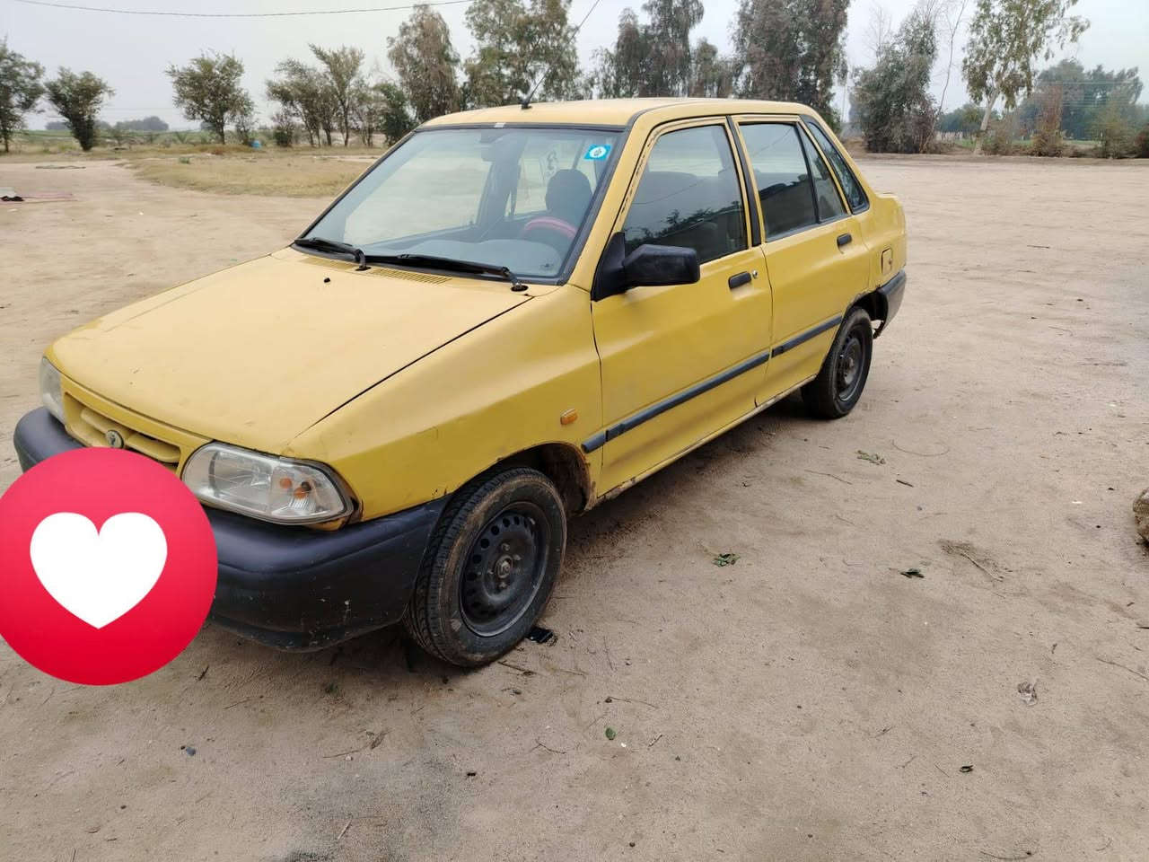 سايبه للبيع موديل 2012.  سياره جهازه محرك كير.  مصفره هيئة وغرامات   رقم كربلاء انكليزي.  مكان طريق نجف كربلاء عامود 947. 30وبيه مجال.  استفسار. ***********. ***********.
