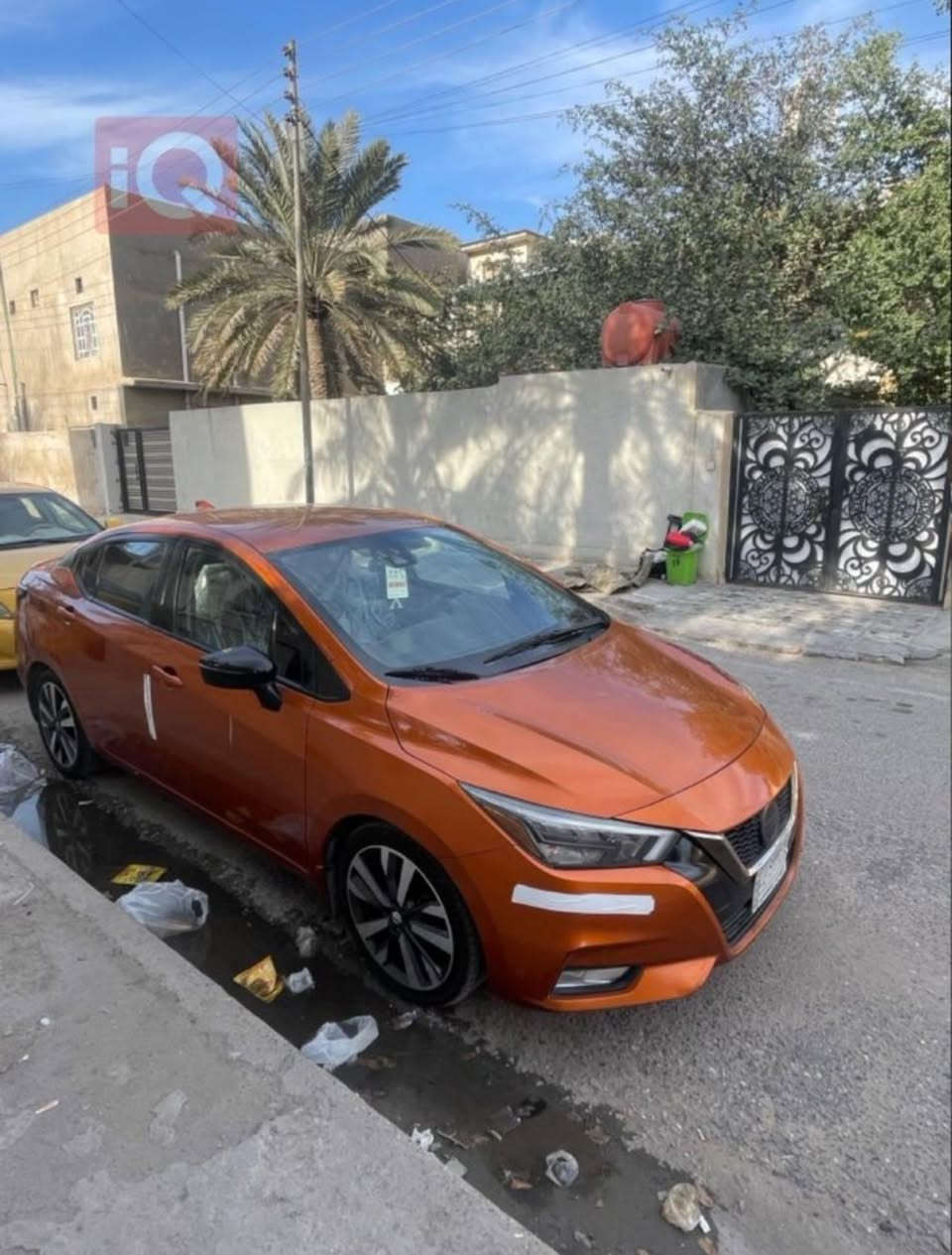 نيسان فيرسا 2021
السياره نضيفها وع ايدي ما مفتوح بيها برغي ومكفوله من الصبغ بيها نسبه غرق جداً بسيطه وكل الكهربائيات شغاله وكفاله 
رقمها معوقين بشهر ال 6 تتحول حره باسمك باقيلها 3 اشهر 

***********
