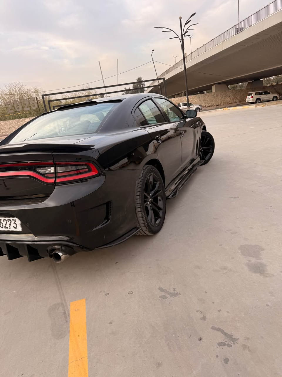 لسلام عليكم 
جارجر 2018 للبيع SXT رقم  انبار انكليزي جديد مشروع وطني باسمي  اتحوله باي مكان امرور بغداد
مواصفات السياره
1.شاشه كار بلي
2.سياره محدثه كت كامل gt دعاميتين وبنيد ودواسات
3.حساس خلفي +كامره
4.ويل 20 رالي
5.تشغيل عن بعد
6.داخل مخمل سنتر لوك
7.مسويله ادامه كامله فيت بم نوزلات ابلكات ومسويله بولش ونانوا. سيراميك
حادث السياره
السياره بيه بس دعاميه اماميه شواصي ولغود مكفوله صور الحادث مرفق وبيه سونار
السعر
19 الف دولار وبيه مجال
مامتواجد ع فيس 
للتواصل
*********** بغداد, العراق
