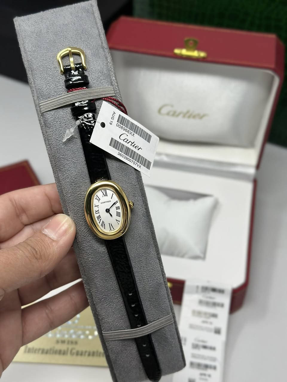 ساعه كارتير نسائي  مال امزون
سوبر ماستر اعلى كوالتي 
مختم بلكامل 750ختم الطلاء 
كامل ملحقات 
((مزاد من 50الف)))


**إذا كنت صاحب هذا الإعلان وتريد حذفه لأي سبب، رجاءا أرسل رسالة إلى الدعم الفني**