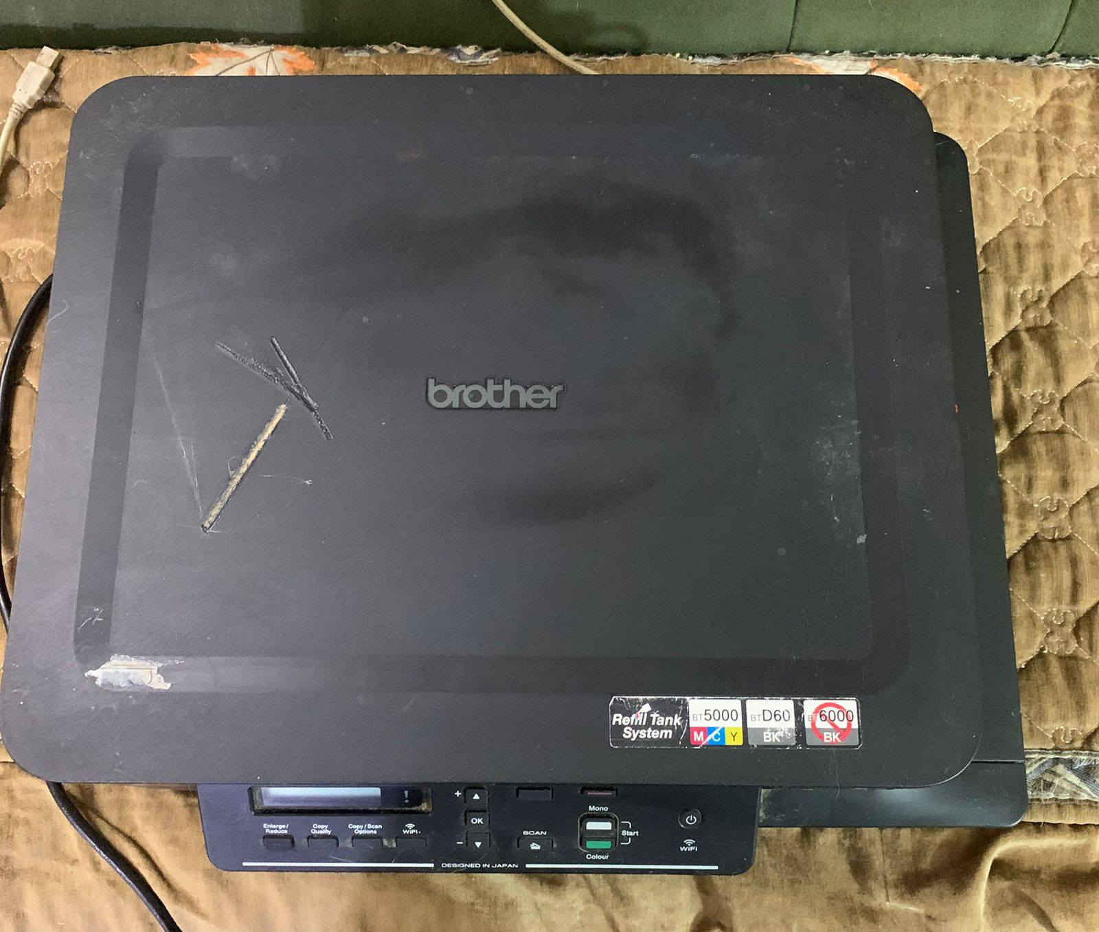 السلام عليكم طابعه للبيع ماخذيهه ٥٠٠ نوع برذر مستخدمه سنه سعر البيع ٢٥٠


**إذا كنت صاحب هذا الإعلان وتريد حذفه لأي سبب، رجاءا أرسل رسالة إلى الدعم الفني**