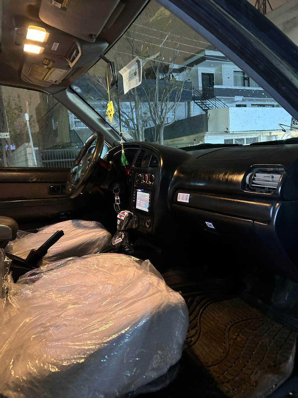 بەناوی خوای گەورە
نیسان پاسفاندەر
مۆدێل٢٠٠٤
مواسەفات فولل
سلاید جام کارەبا تەحدید سورعە
مواسەفات ئەمریکی فولفول
٤ تایەو ویلی لۆک لۆکی لە ژێرە 
سەنەوی ساڵێکی ماوە بەسەر چێت بەشەرتی تەحویل وخرامە 
***********
ماشەڵا هەکەلی نمونەیە ناوی لەسەر دەقی شەریکە ماوەتەوە گێڕو مەکینەو ئەکسل ودەبڵ ئەکسل بەشەرت مەکینەی نەکراوەتەوە حیزام بۆیاخە بۆ جوانی پشت و پێشی کەپسە بێ دەعم سەیارەکە ماڵی دۆستە سیعری ٧٥  گەڵاو معامەلەیەکی برایانە  ناونیشان سلێمانی سەر جادەی هاوکاری  
*********** السليمانية, العراق
