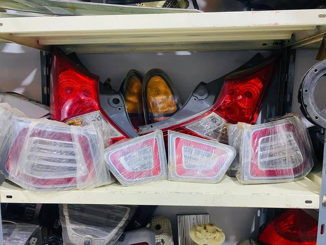 السلام عليكم
غراض فورتي سيراتو تفصيخ اصلي ✅
من9ل13⚠️
بيبان امريكي 
دعاميات 
مكاني بغداد جديده 
تواصل /***********
