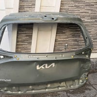 عندي جنطة سبورتج بلادي بي حادث بسيط رايدة ب ١٥٠ الف مكاني بغداد الشعب ...