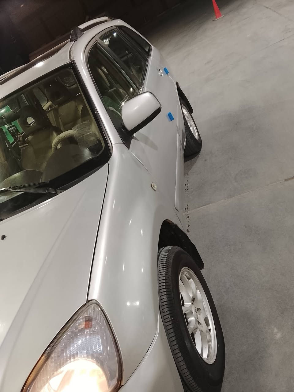 يالله 
السلام عليكم
شيري تيكو جاهزه 
مديل 2012 
كير مكينه كفاله جدد 
كير قفل ميكانيكي جديد
حداديه 99/100
تخم تاير كارتون توني شادهن 
كهربايات كله شغاله 
تبريد نقص بس غاز 
السياره نضيفه كلش دواخل كارتون 
السياره رقم بصره مشروع وطني مداور ثاني يوم 
العنوان الناصريه مركز 
السعر 46 وبيه مجال 
رقم ***********
