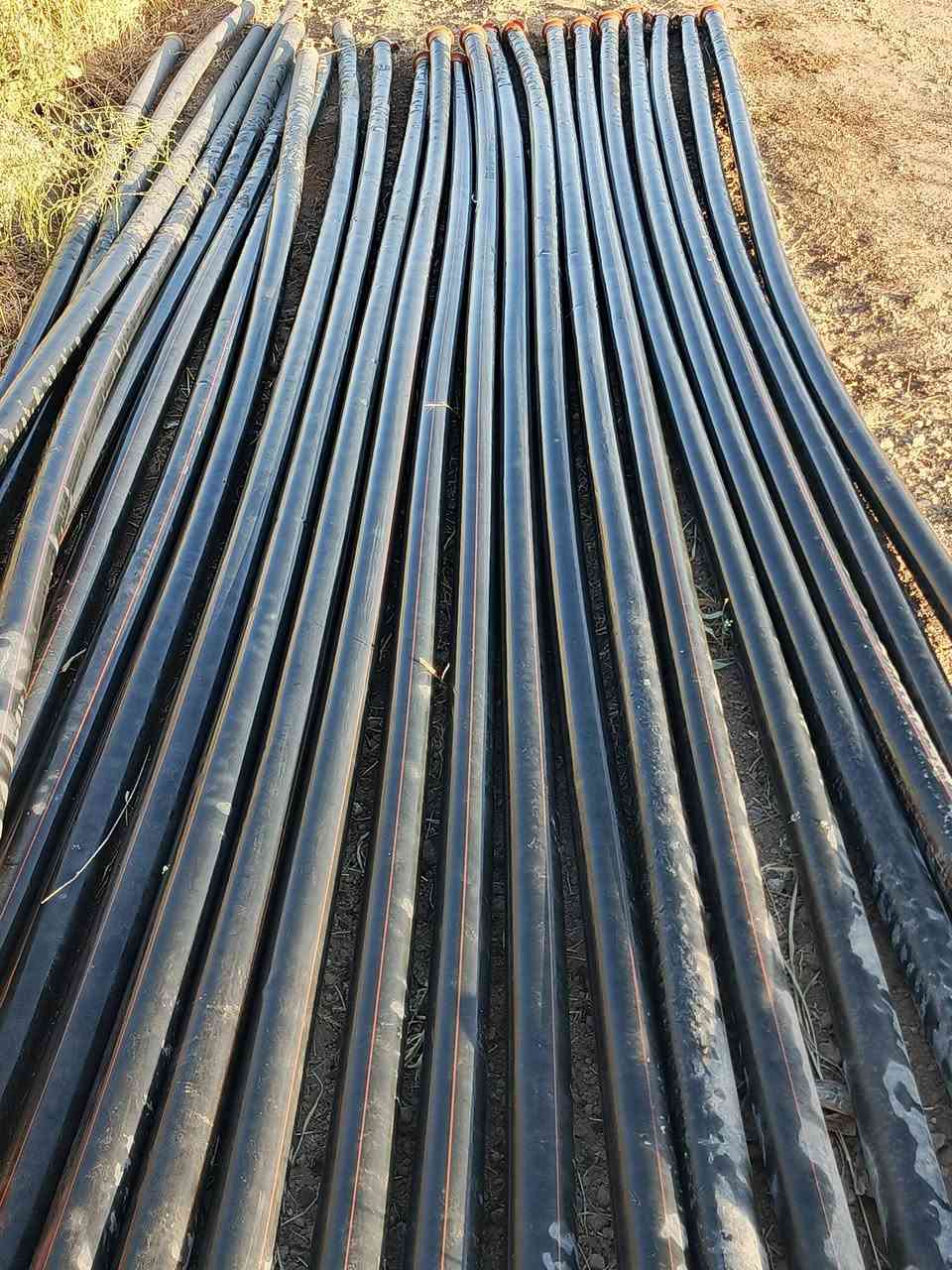 السلام عليكم بواري فرعي للبيع والسعر مناسب العدد  355 بوري
للاتصال:***********

