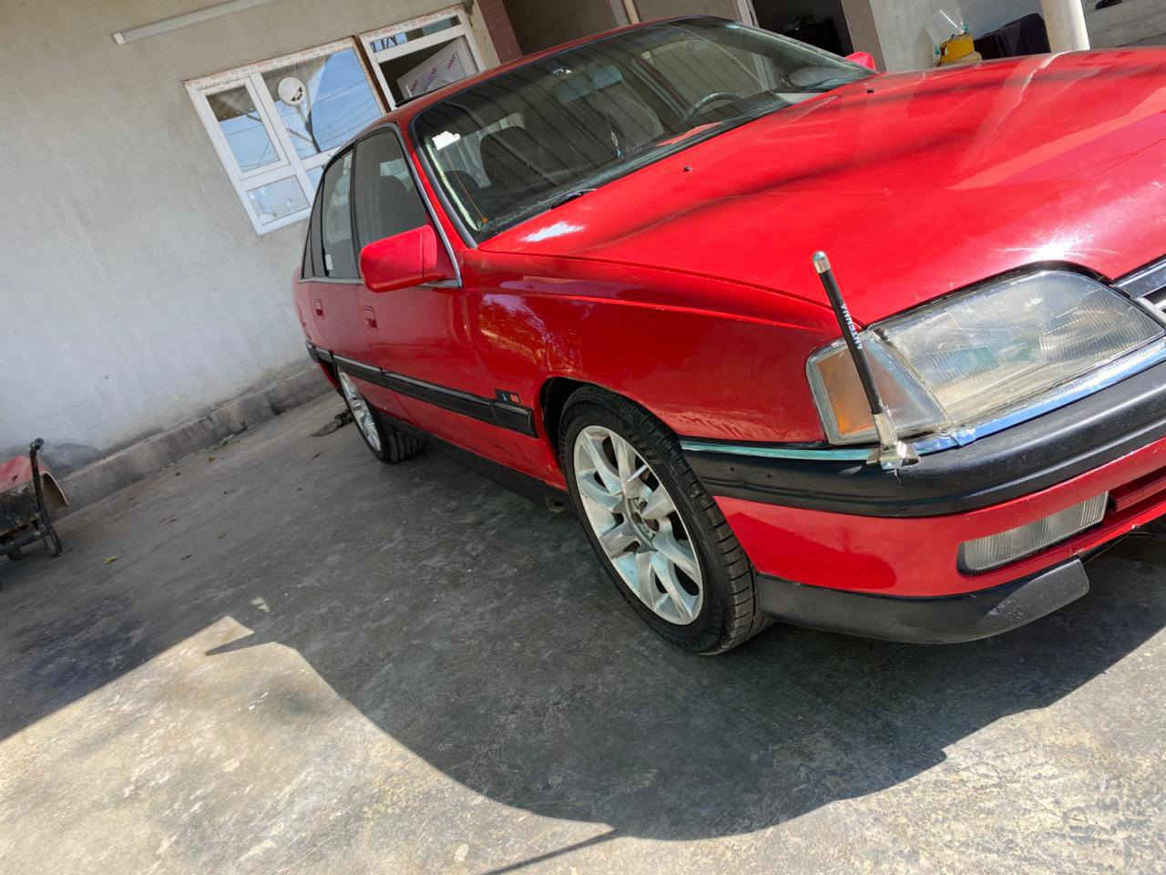 اوبل اوميكا موديل 1991
محرك 20 بلادي 
رقم اربيل دولي ل 2030 
بدون ضربه  صبغه بلادي 
بس جاملغات ورا صبغ 
كير ومحرك بشرط  
اكسل وصدر امامي وخلفي بشرط 
تايرات جدد 
لايت زينون  شاشه ايبات 
سعر 38 $ 
اي استفسار خابر 
*********** كركوك, العراق
