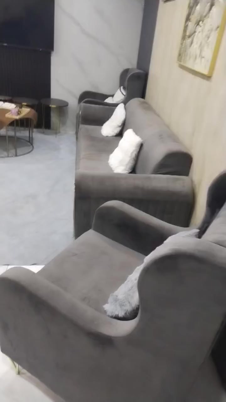 السلام عليكم
تخم 10 مقعد نضيف ومابي اي ضرر للبيع ٣٠٠ وبي مجال بسيط
غرفه نوم تركيه  استعمال شهرين مامفتوحه ولا مره
السعر ٤٠٠
العنوان الدوره حي الصحه مجاور فلافل السيد
للستفسار الاتصال ع الرقم او واتساب
***********
