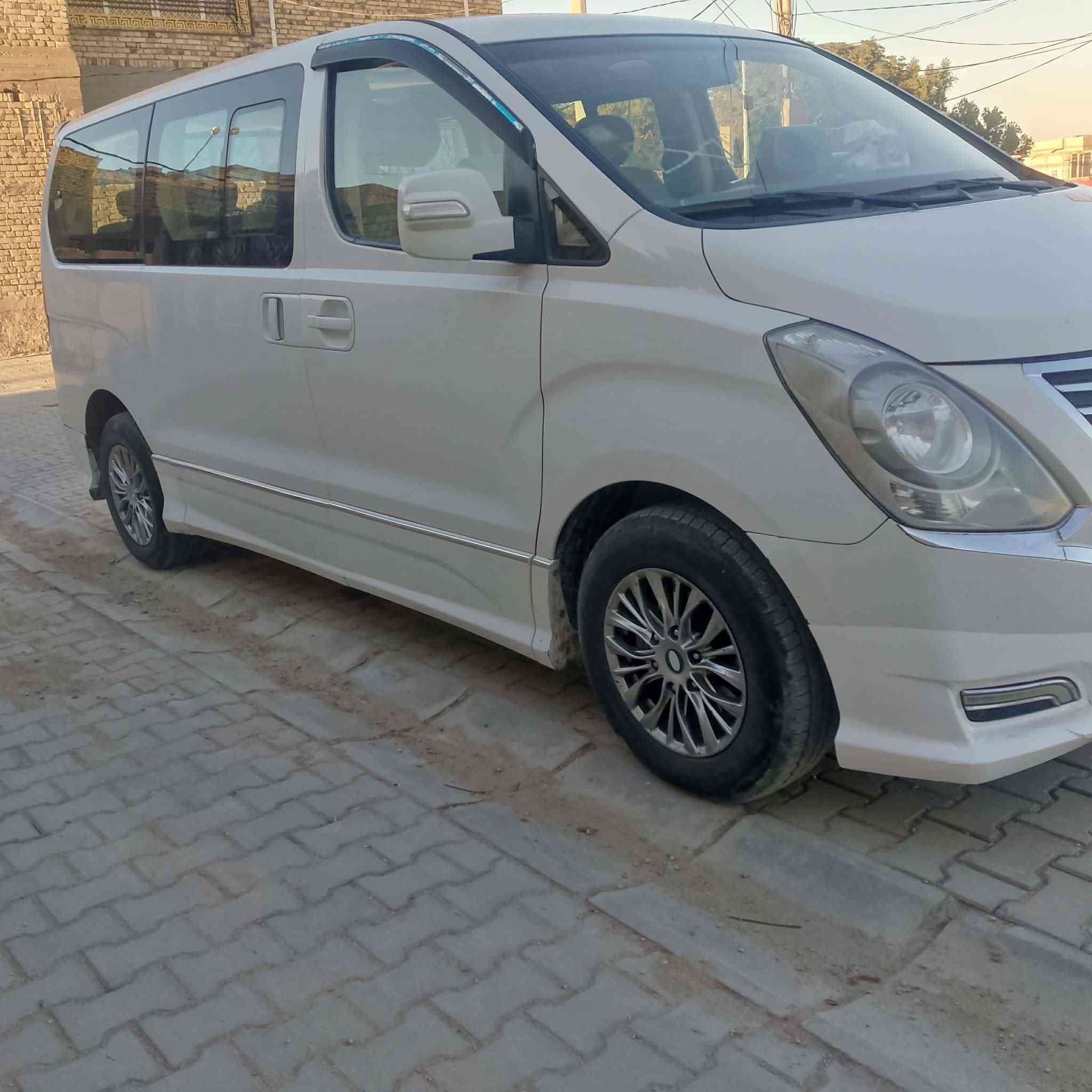 السلام عليكم
ستاركس 2018مكفوله كفاله عامه من الشخط من صبغ من بارد محرك جديد تخم تاير حداديه جديده تبريد جديد 
السعر: 227
المكان: الديوانيه 
الرقم: ***********
