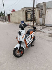 شحن • ٥ بطارات • ملف ٢٠٠٠