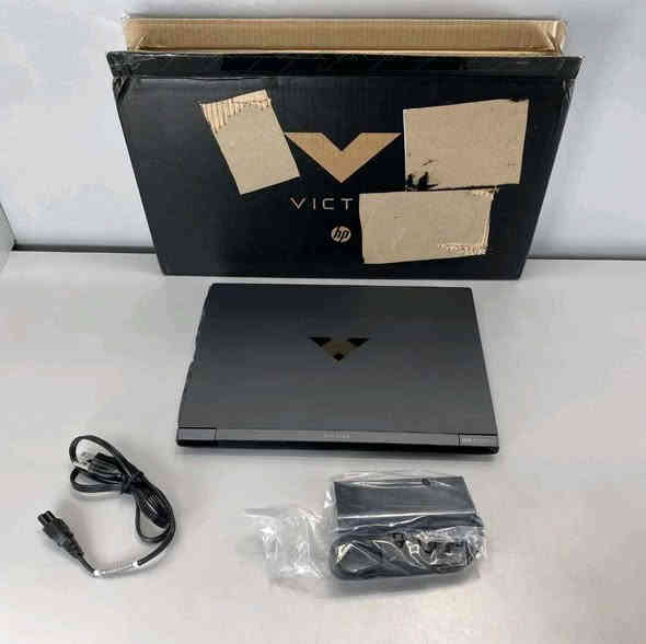 لابتوب HP Victus Gaming 
جديد غير مستخدم

HP  VICTUS GAMING 15-FB2063DX

BRAND :HP
SCREEN SIZE :15.6 in
CPU :AMD Ryzen 5 7535HS المعالج

GPU : AMD RADEON RX 6550M 4GB كرت شاشة

HARD :SSD CAPACITY 512 GB الهارد

RAM : SIZE  8GB DDR5 5600MHZ 

FEATURES 2x USB-A, 1x USB-C, RJ-45, SD CARD READER, BACKLIT KEYBOARD, 720P WEBCAM, HEADPHONE/MICROPHONE COMBO, HDMI

TYPE Notebook/Laptop
STORAGE TYPE NVMe (Non-Volatile Memory Express)
COLOR Black
MAXIMUM RESOLUTION 1920 x 1080
PROCESSOR SPEED 3.20 GHz
MPN n/a
SERIES Victus Gaming
السعر 850
*********** القرنة

