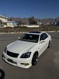 تويوتا كراون • ٢٠٠٧ • V6