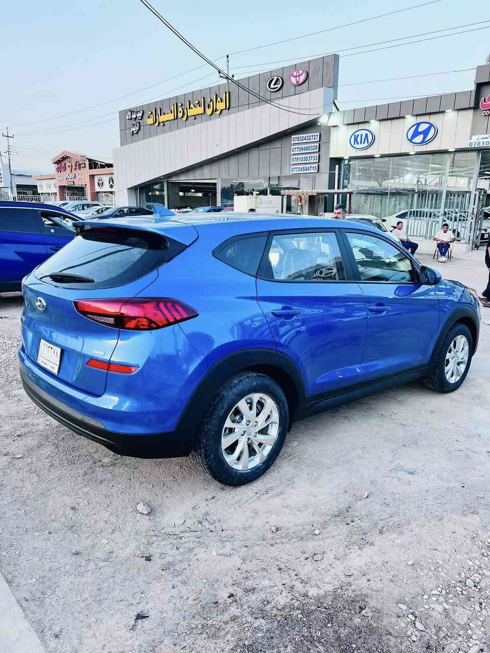 توسان موديل 2019 امريكي رقم بغداد
حادث جاملغ وبنيد بسيط جدا بدون دواخل . 
مواصفات شاشه كبيره … كاميرا … سايد بريك دكمه … فور ويل … قياده ذاتيه … لد امامي خلفي نهاري … ويل كب 17 … تخم تاير جديد … ماشيه 82 … جك وسبير عده كامله … جديده جدا 
مكاني حله هـ *********** 
السعر 153$
