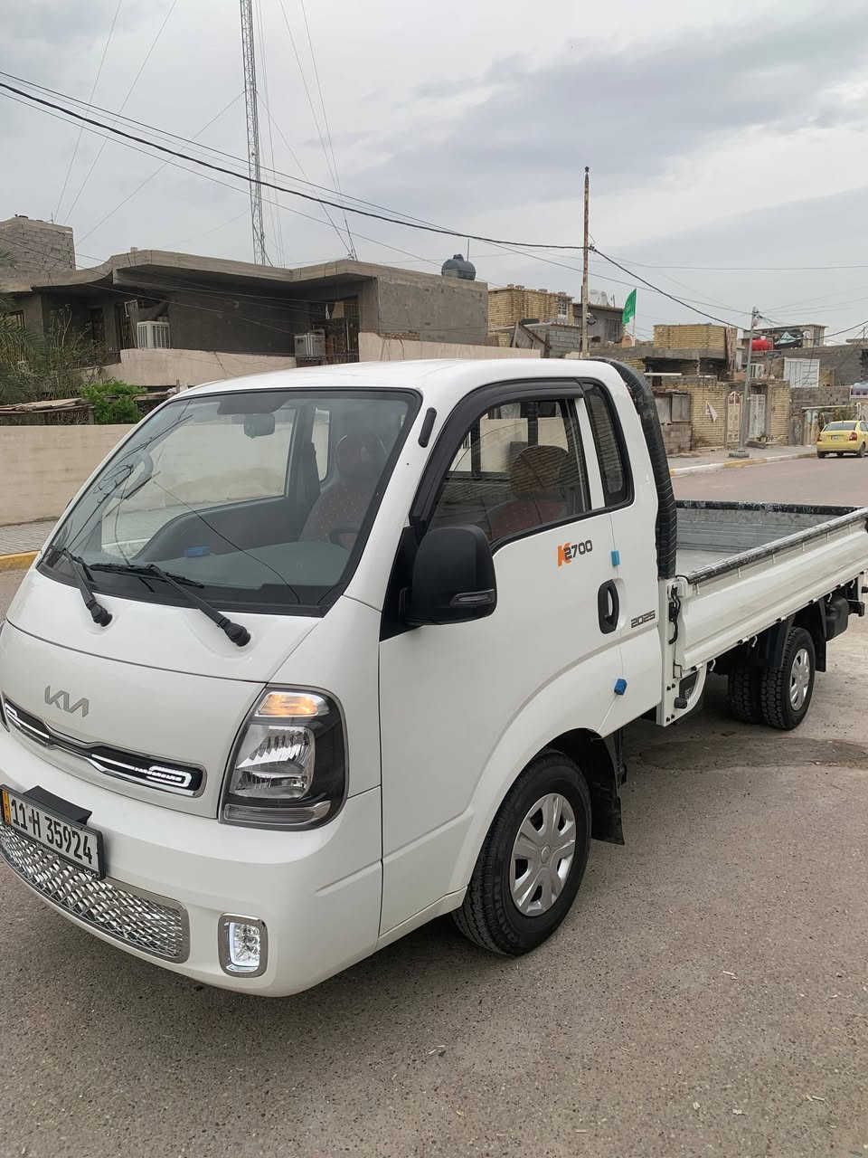 سلام عليكم كيه موديل 2025 السياره جديدة مكفوله كفاله عامه ماشيه21الف سياره زيرو وضع الشركة السعر 164 المكان بغداد حي اور ***********
