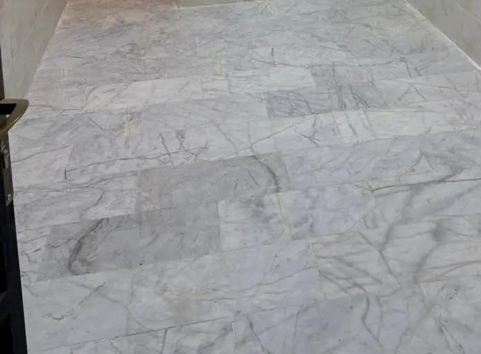 ‏￼ ￼  #مرمر #ايران
#قياس 30*60￼
#_المرمر الايراني ذو مواصفات عالية  الجودة 💯

⬅️ملاحظة يوجد خدمة توصيل لكل المحافظات 

⬅️النوع مرمر #ايران #نيريز ابيض دمار رصاصي (#درجة #اولي 
⚫ السمك 2 سم والقياس 30*60
🟢سارعو بالحجز قبل نفاذالكميه 
⚫ مستعدون لتجهيز المشاريع الحكومية والأهلية والمكاتب في جميع المحافظات وبأسعار الجمله مناسبة جدا 
#العنوان #كربلاء #حي #الميلادالفاصل بين مجمع الدرة وحي الوفاء (مجاور ماركت التوت)
للحجز والاستفسار مراسلة الصفحة أو الاتصال على الارقام  موجود #واتساب 
***********
***********
