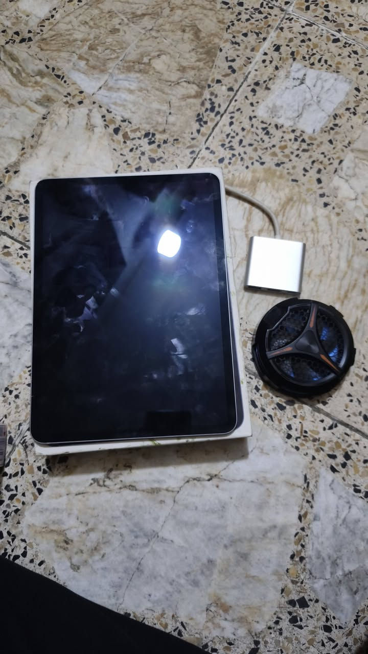 السلام عليكم شلونكم أخوان عندي أيباد M2
مديل 2023 نضافت الايباد 95 ذاكرة 128
وياة براد الحجم الكبير و وياة توصالة وملحقاتة كاملة الاستفسار الاتصال على الرقم
‏سعره 640 في مجال بسيط 
***********
***********
المكان بغداد مدينة الصدر
